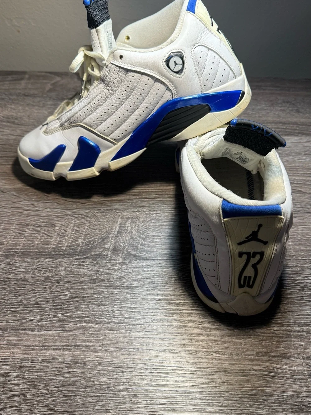 Nike White & Blue Low-Top Sneakers